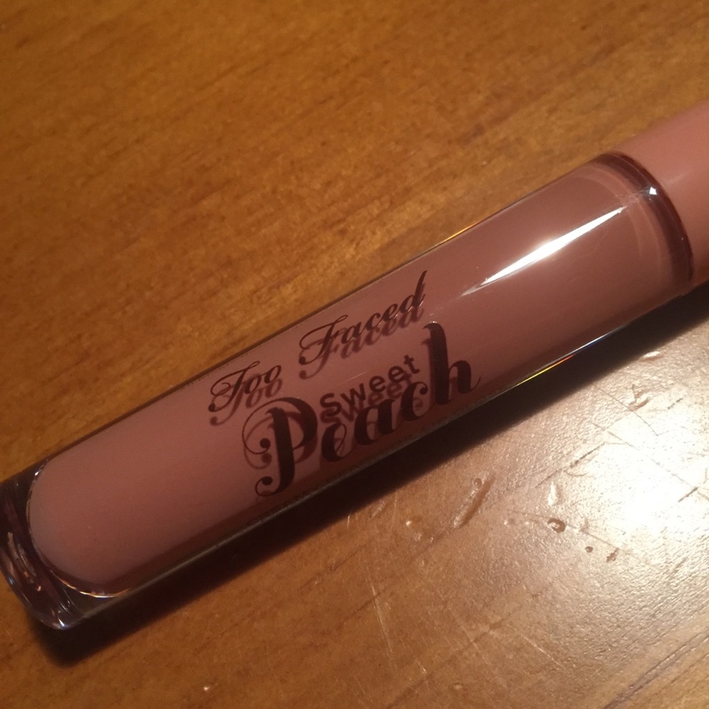 Too Faced Sweet Peach Lip Gloss π - Picture 4 of 10